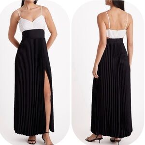 Express Color Block Pleated Cutout V-Neck Maxi Dress,size 6 Brand new!